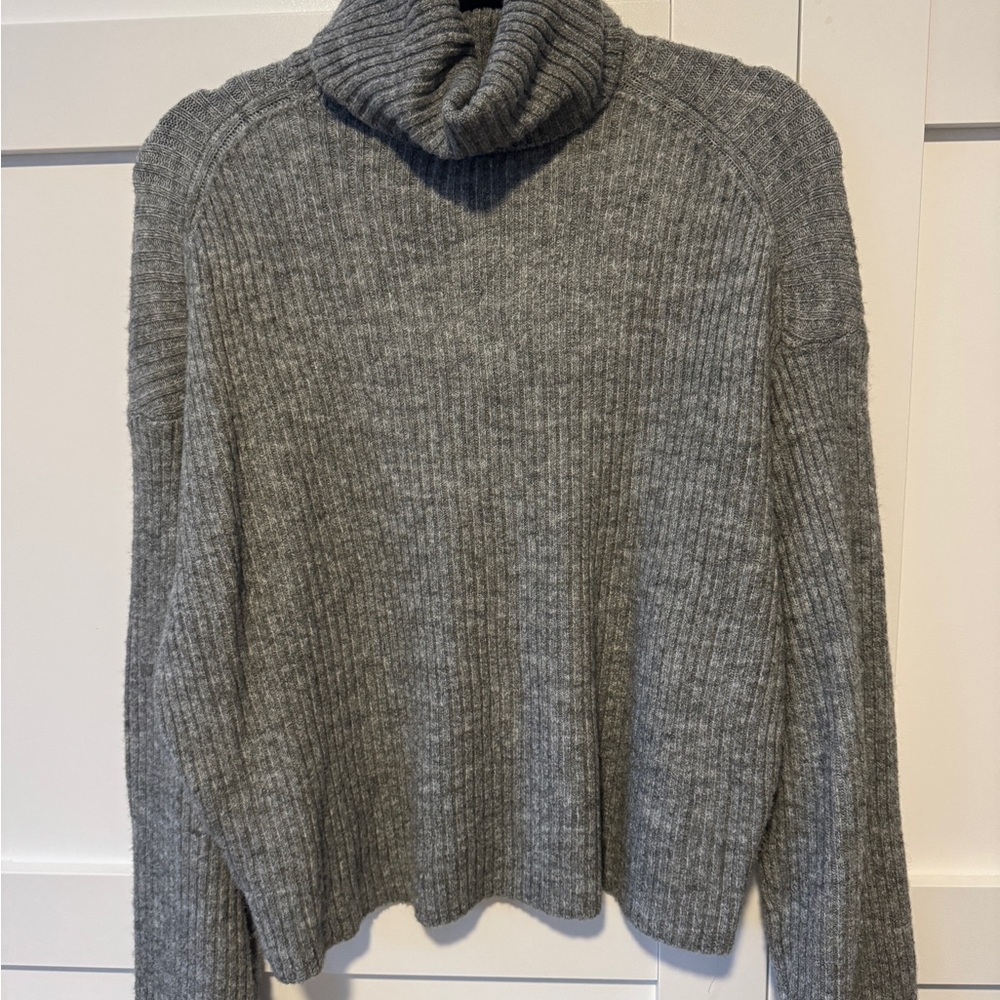 H&M Heather Gray Knit Sweater